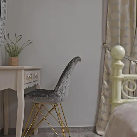 Calma House بيت للعطل